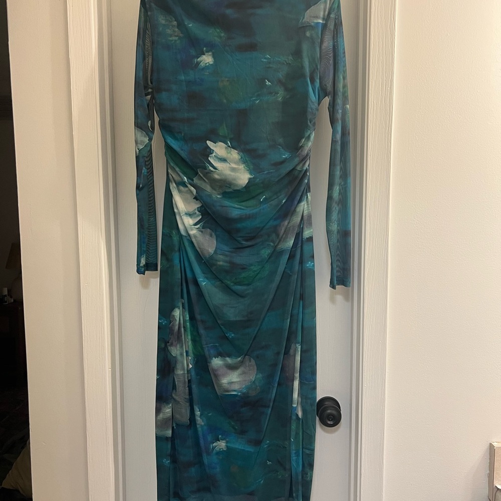 Chic Oceanic Long Sleeve Dress